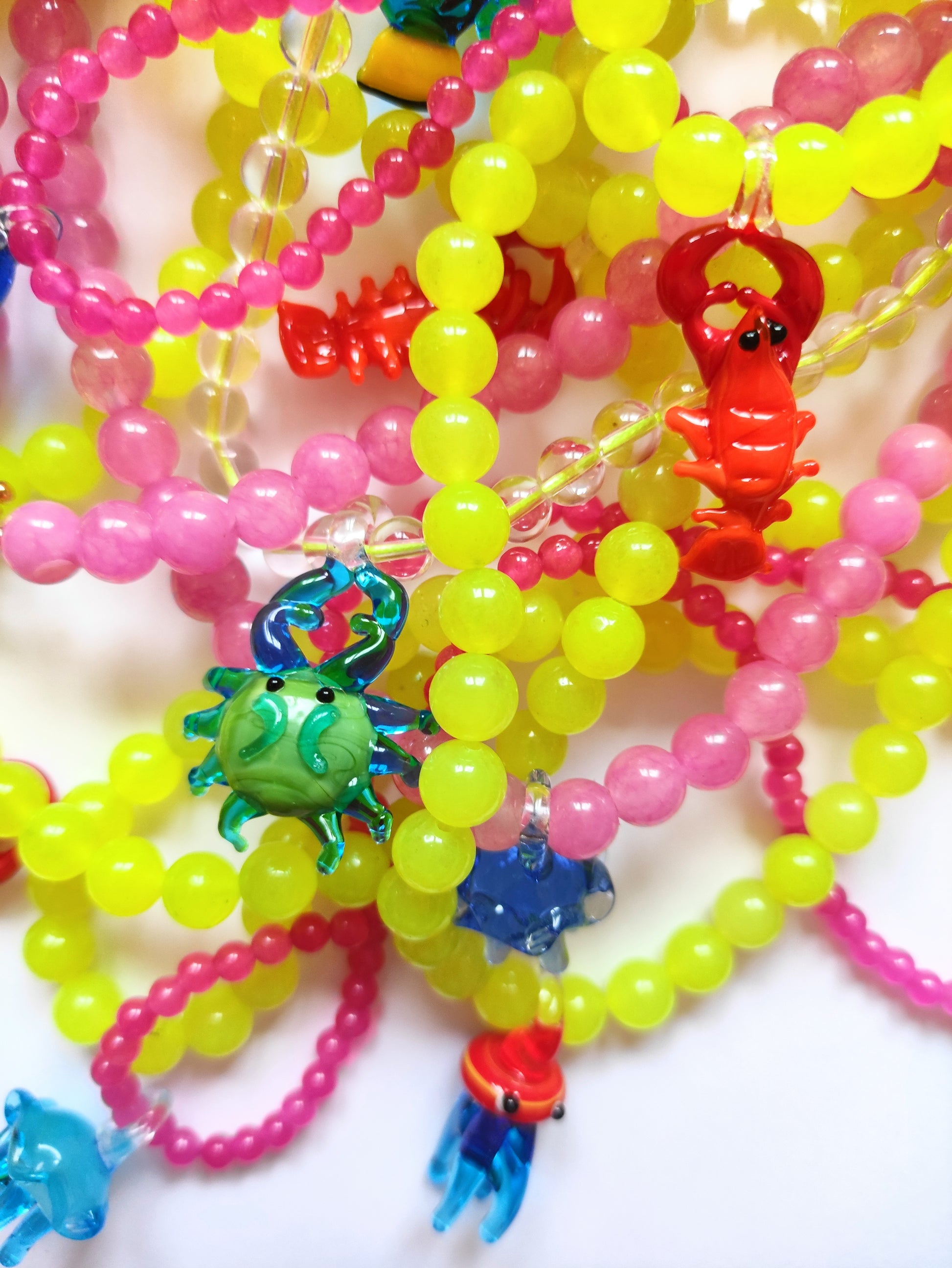 Collares de vidrio Ana de Valle. Remolona